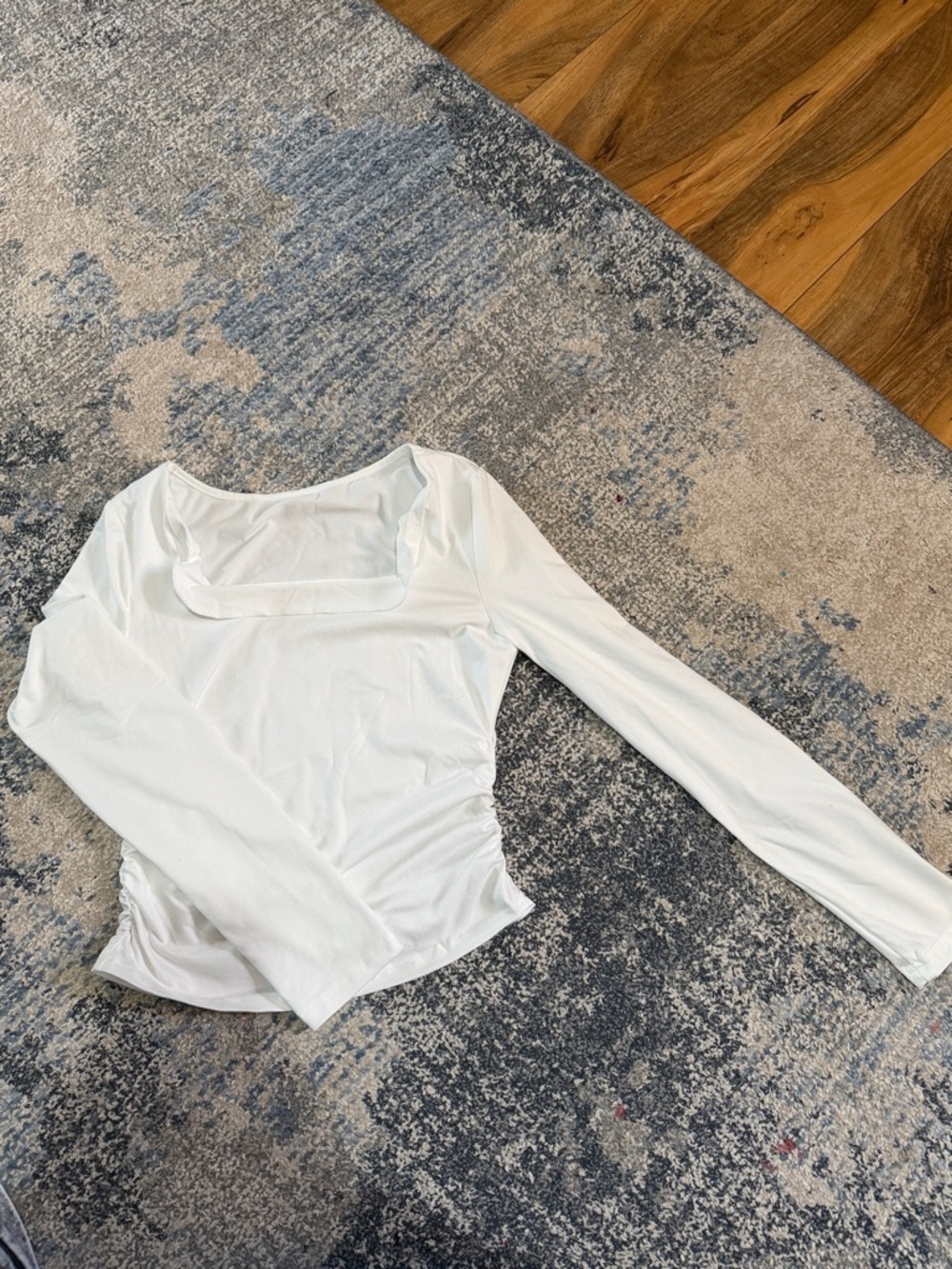 SHEIN White Long-Sleeve Square Neck Slim Top